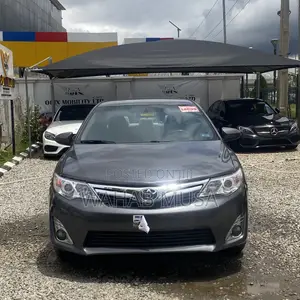 Toyota Camry 2013 Gray