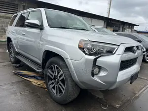 Toyota 4-Runner 2019 Silver