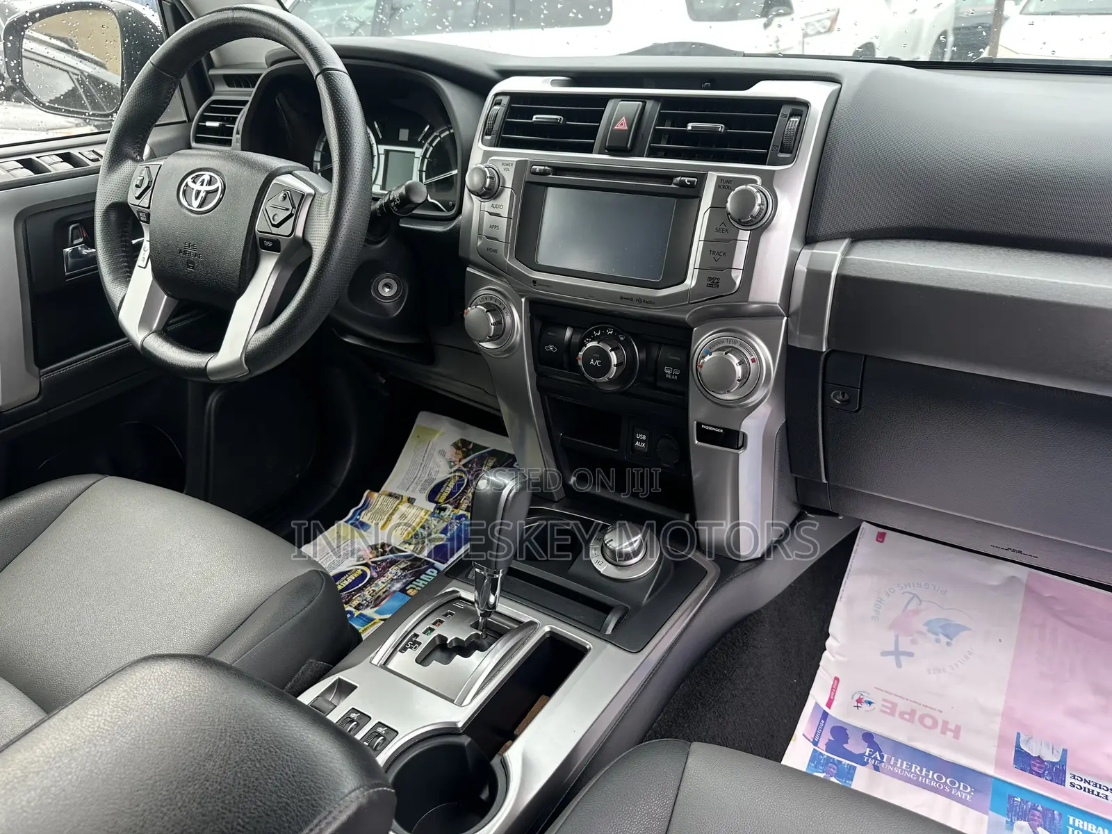 Toyota 4-Runner SR5 4x4 2019 Silver