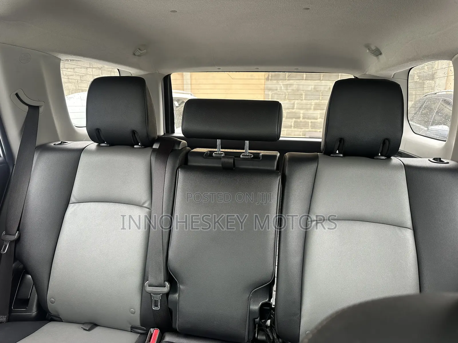 Toyota 4-Runner SR5 4x4 2019 Silver