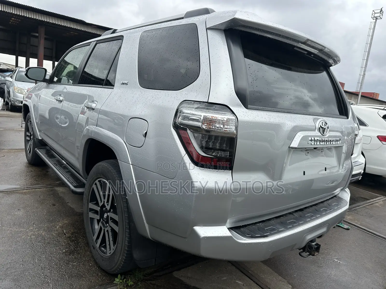Toyota 4-Runner SR5 4x4 2019 Silver