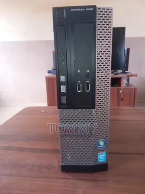 Desktop Computer Dell OptiPlex 3020 4GB Intel Core i3 HDD 256GB
