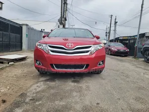 Toyota Venza 2015 Red