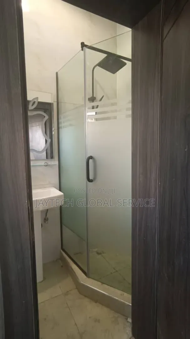 Bathroom Shower Cubicle