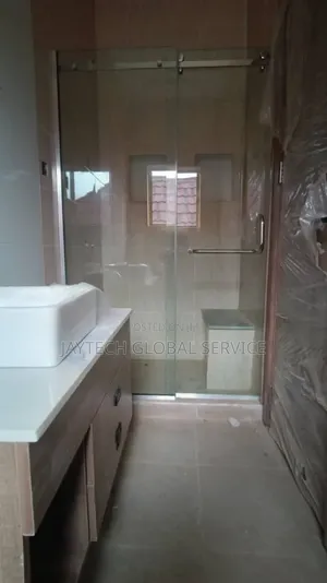Bathroom Shower Cubicle