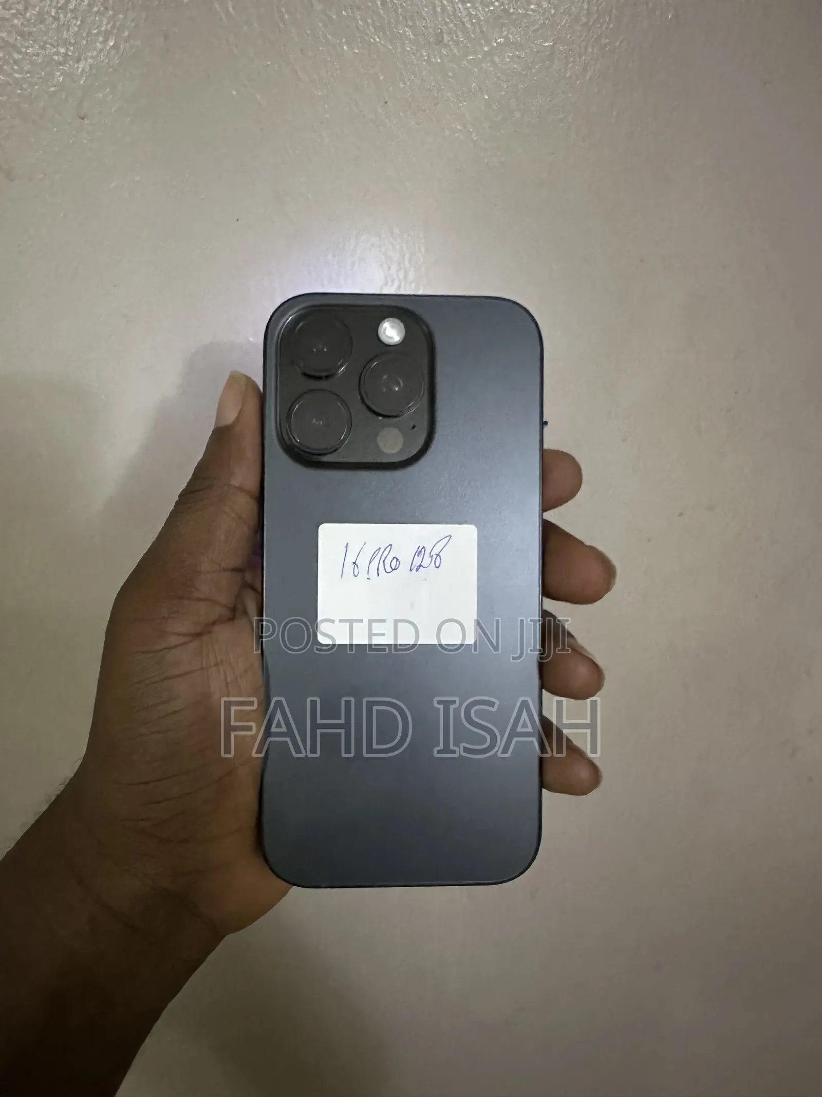 Apple iPhone 16 Pro 128 GB Black