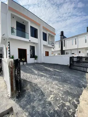 4bdrm Duplex in Ikota for sale