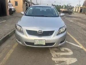 Toyota Corolla S 4dr Sedan (1.8L 4cyl 4A) 2010 Silver