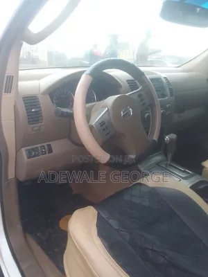 Nissan Pathfinder 2006 White