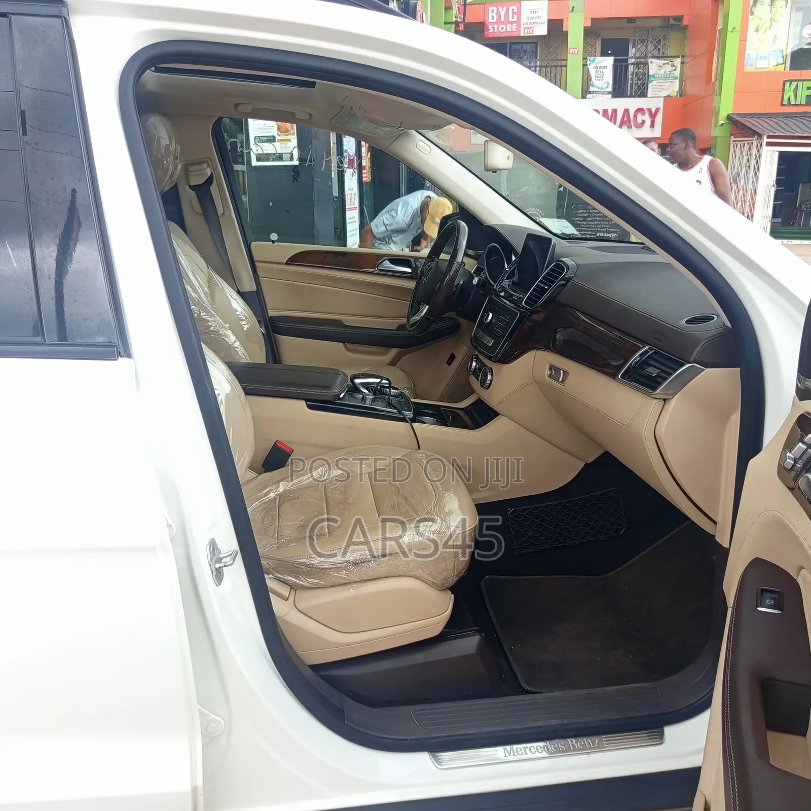 Mercedes-Benz GLE-Class 2016 White