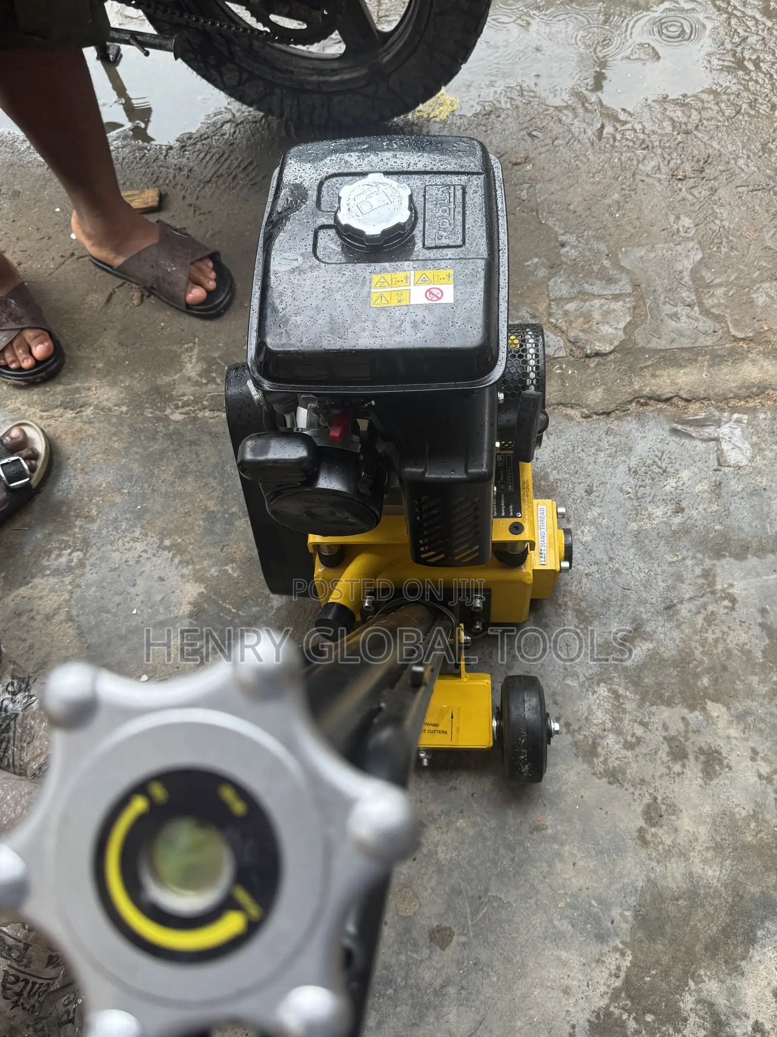 5.0hp EY20D Gasoline Scarifying Heavy Duty Machine