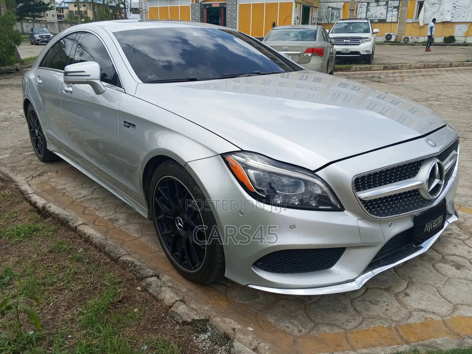 Mercedes-Benz CLS 2015 Silver