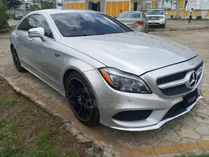 Mercedes-Benz CLS 2015 Silver