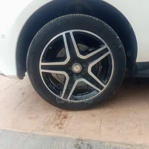 Mercedes-Benz GLE-Class 2016 White