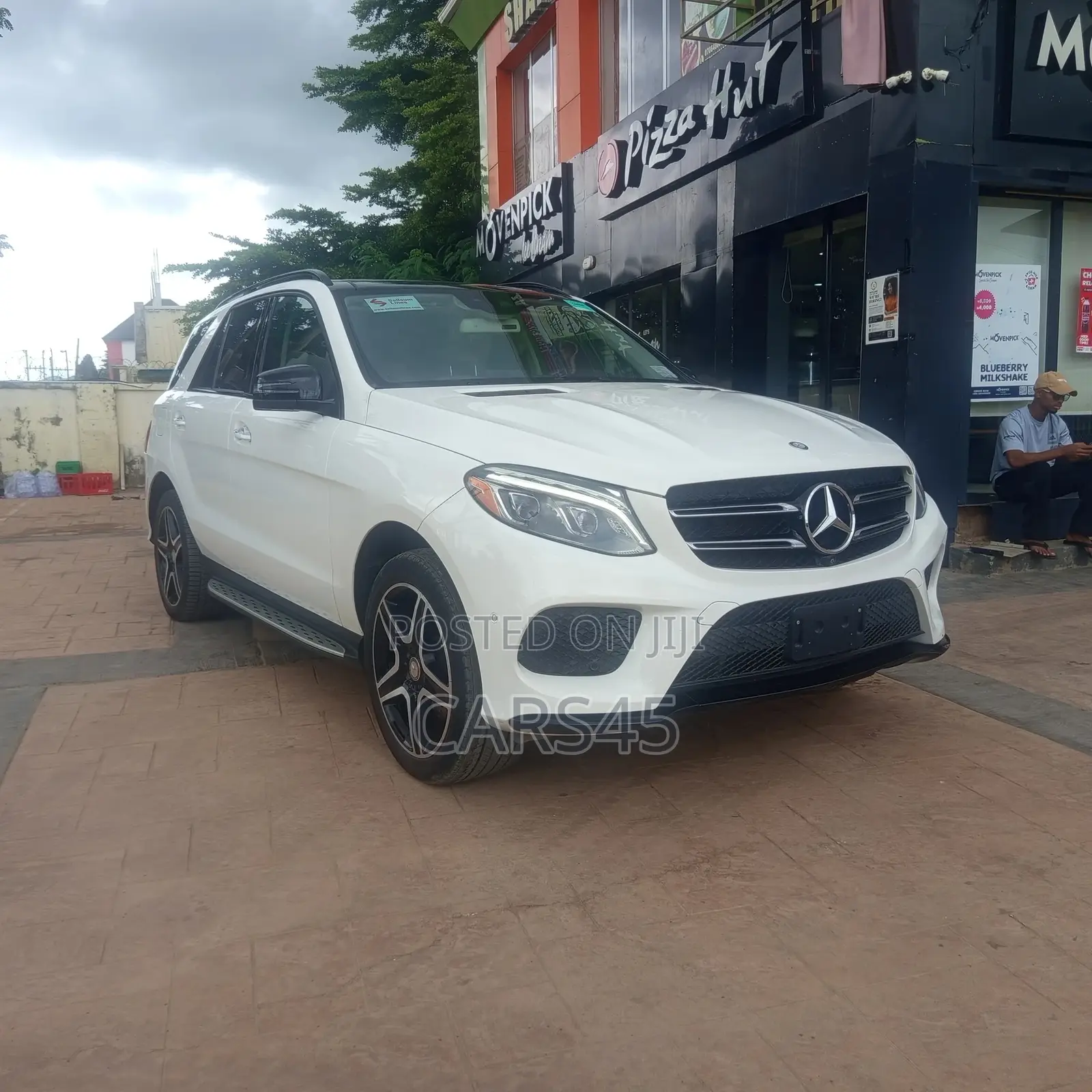 Mercedes-Benz GLE-Class 2016 White