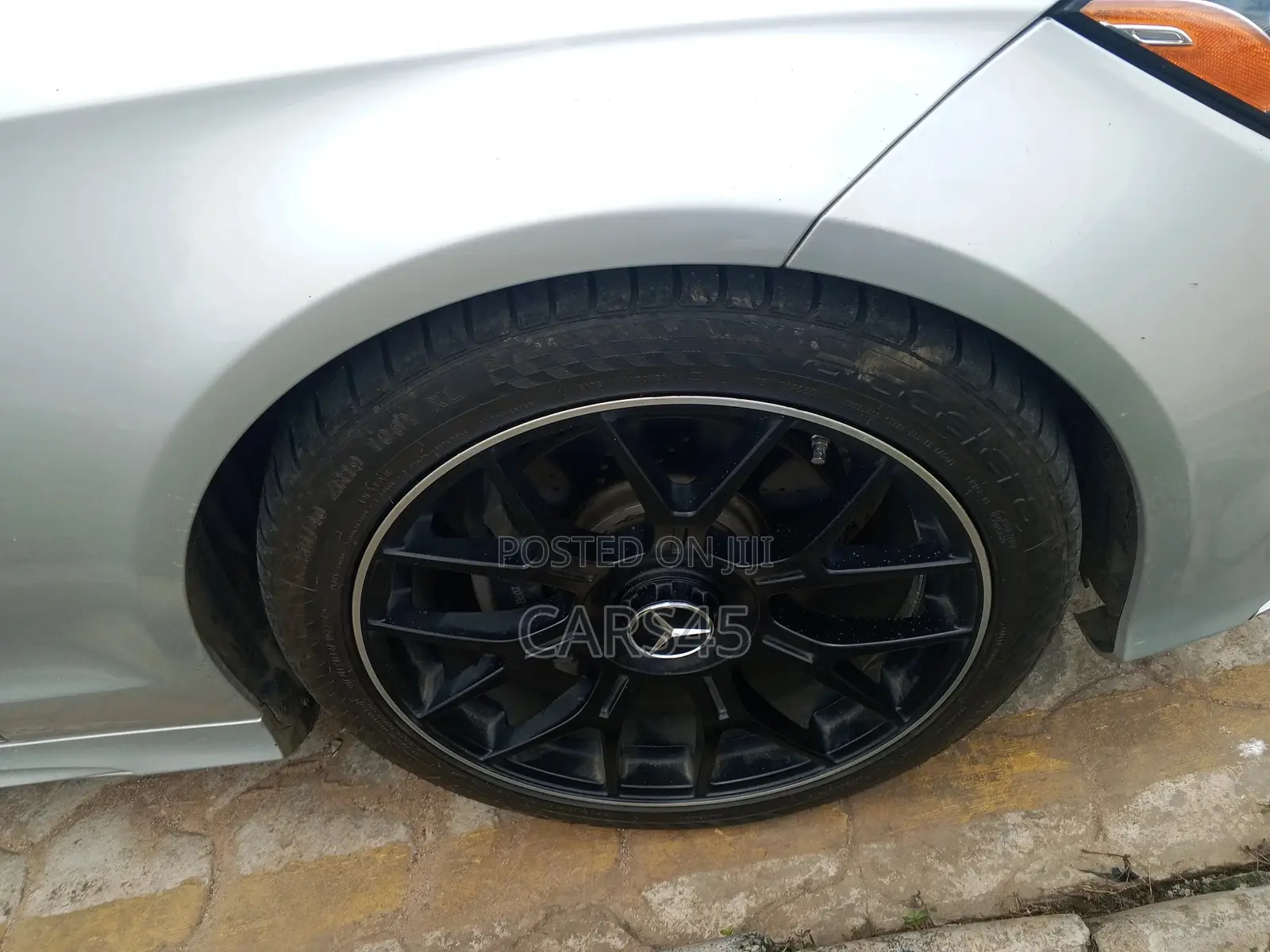 Mercedes-Benz CLS 2015 Silver