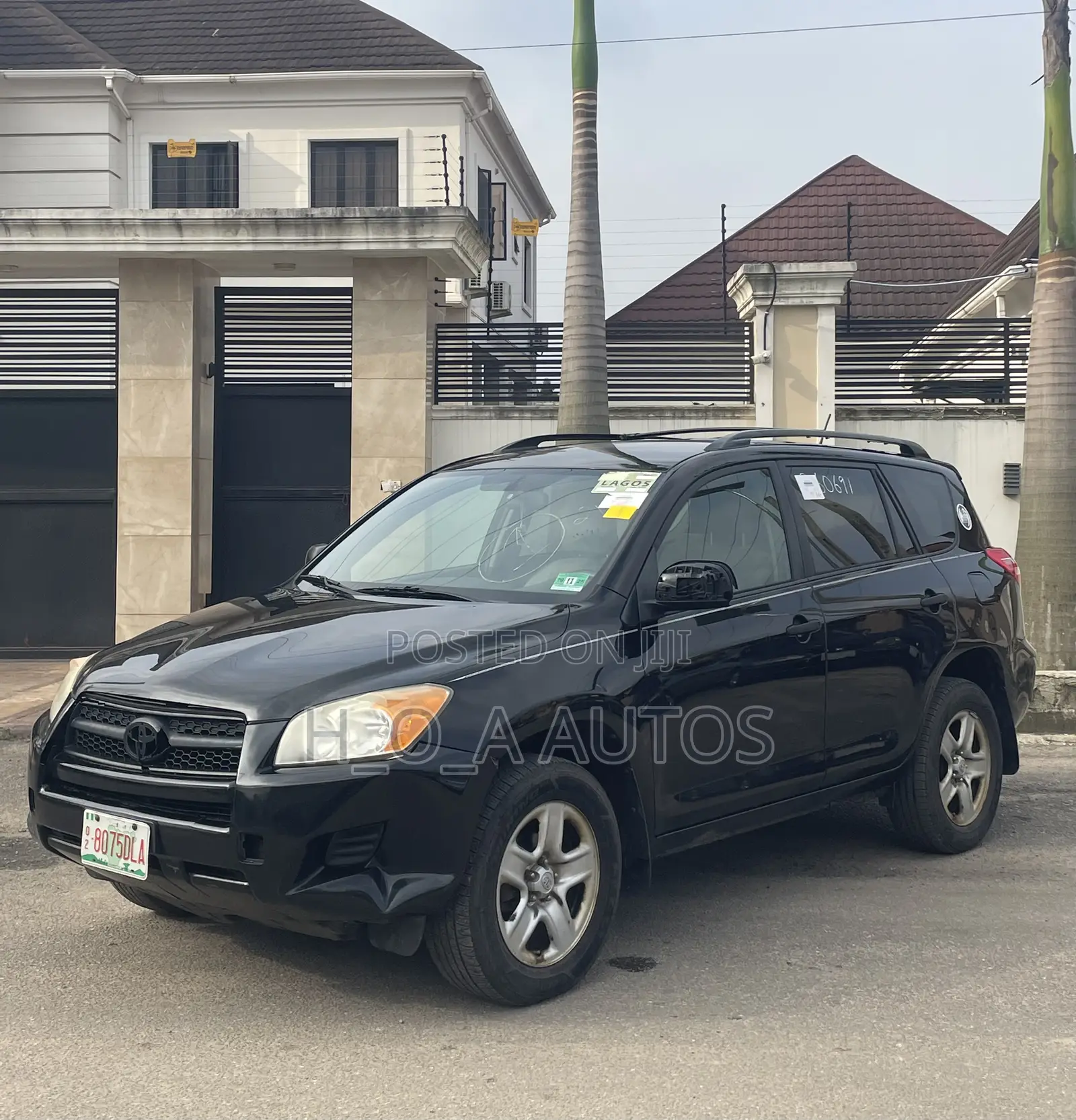 Toyota RAV4 2011 Black