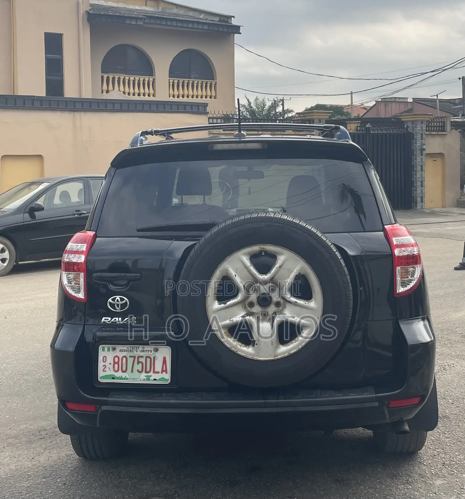 Toyota RAV4 2011 Black
