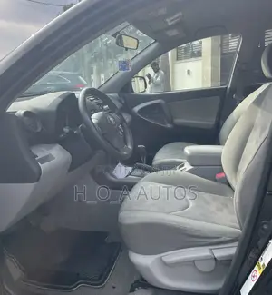 Toyota RAV4 2011 Black