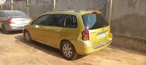 Peugeot 307 SW 2004 Gold