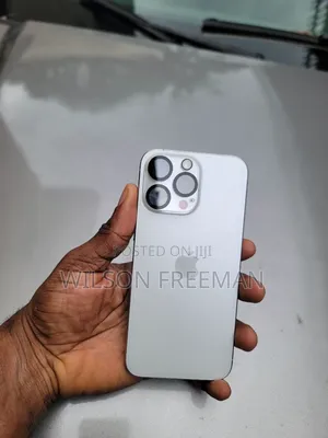 Apple iPhone 15 Pro Max 256 GB White