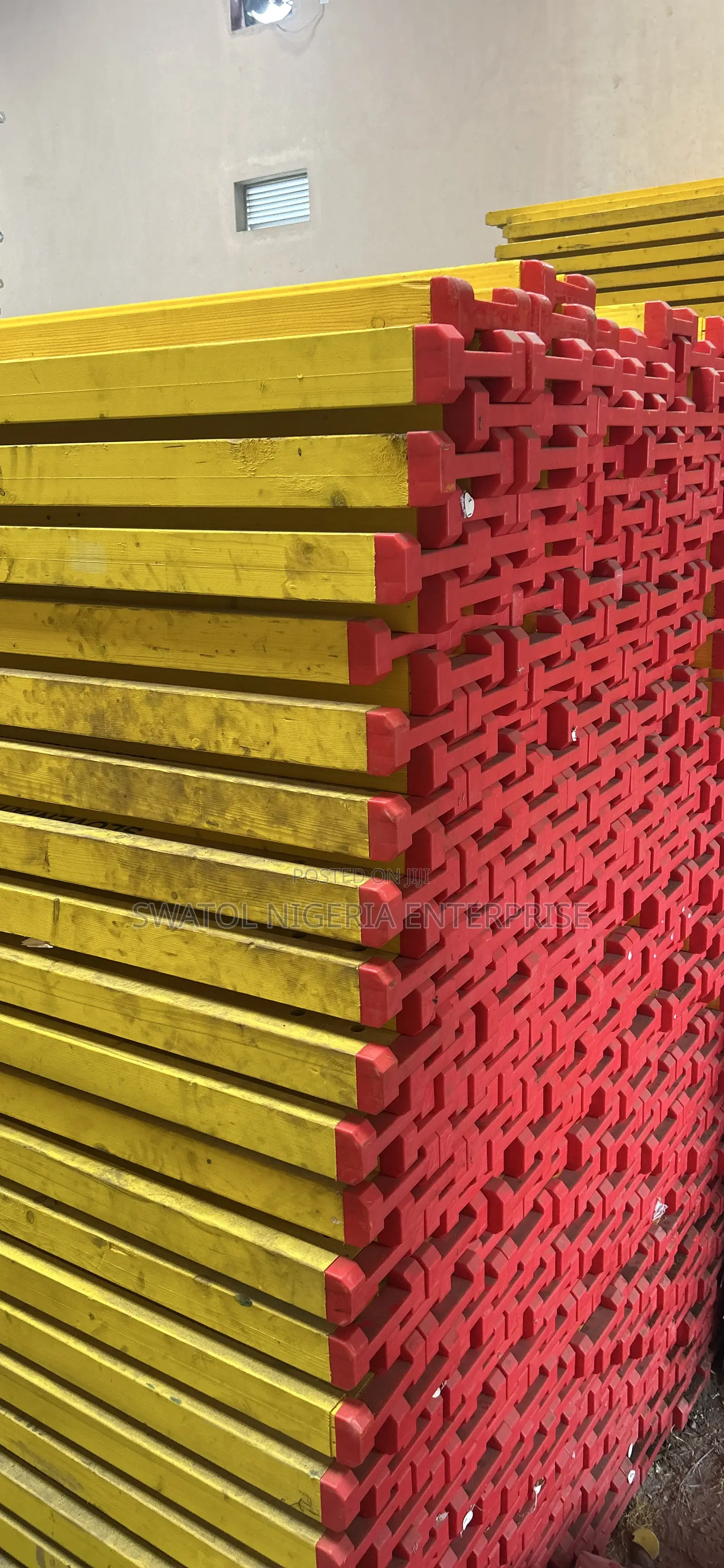 H20 Wooden Beam