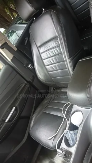 Ford Escape Titanium FWD 2016 Black