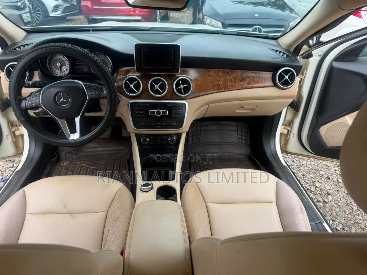Mercedes-Benz GLA 250 2015 White