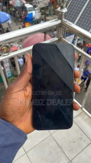 Apple iPhone 15 Plus 128 GB Black