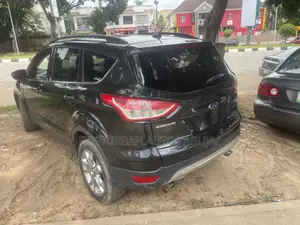 Ford Escape S 4dr SUV (2.5L 4cyl 6A) 2015 Black