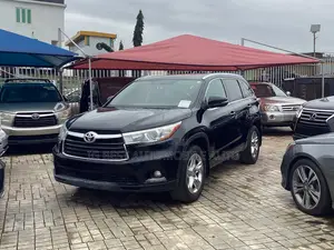 Toyota Highlander Limited V6 4x4 (3.5L 6cyl 6A) 2016 Black