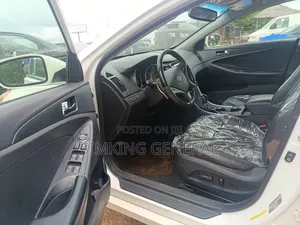 Hyundai Sonata Limited Sedan FWD (2.4L 4cyl 6A) 2012 White
