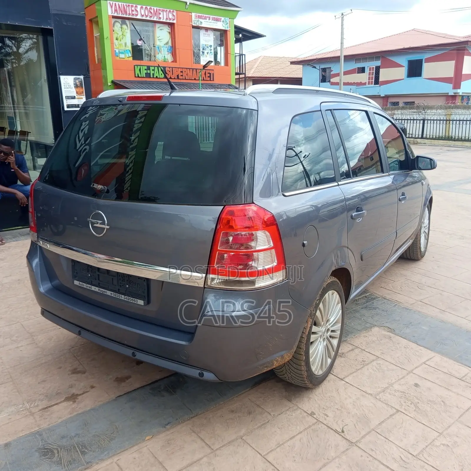 Opel Zafira 2016 Gray