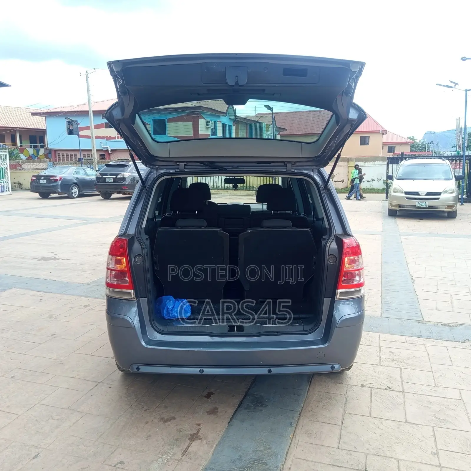 Opel Zafira 2016 Gray