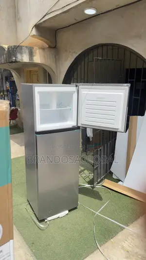 Hisense 306L Refrigerator – Premium Family Cooling Solution