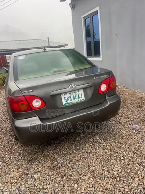 Toyota Corolla Sedan Automatic 2004 Gray