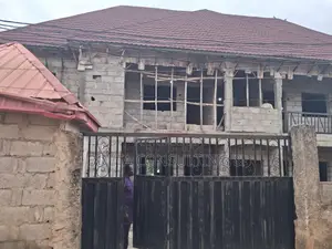 16bdrm Block of Flats in Karu for sale