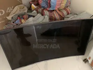 58 Inches Hisense Smart TV