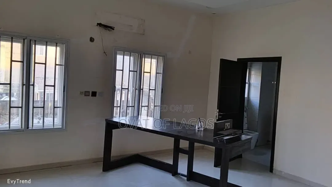 4bdrm Duplex in Ikate for rent