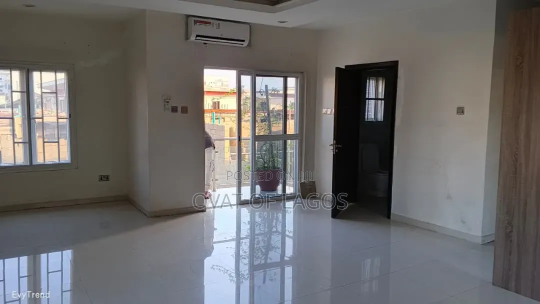 4bdrm Duplex in Ikate for rent