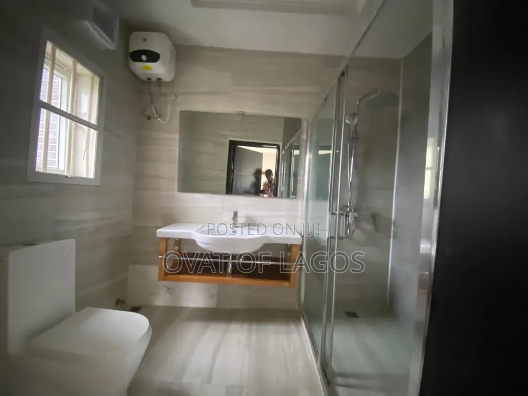 4bdrm Duplex in Ikate for rent