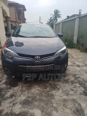 Toyota Corolla 2015 Blue