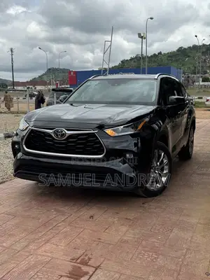 Toyota Highlander Limited AWD 2020 Black