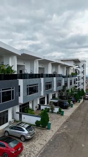 Furnished 5bdrm Townhouse / Terrace in Guzape District for rent
