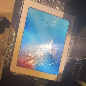 Apple iPad 3 Wi-Fi 32 GB Silver