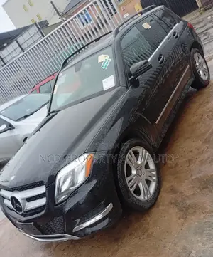 Mercedes-Benz GLK-Class 350 4MATIC 2014 Black