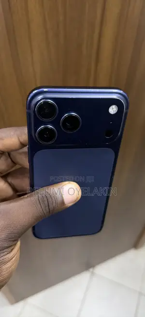 Apple iPhone 17 Pro Max 256 GB Blue