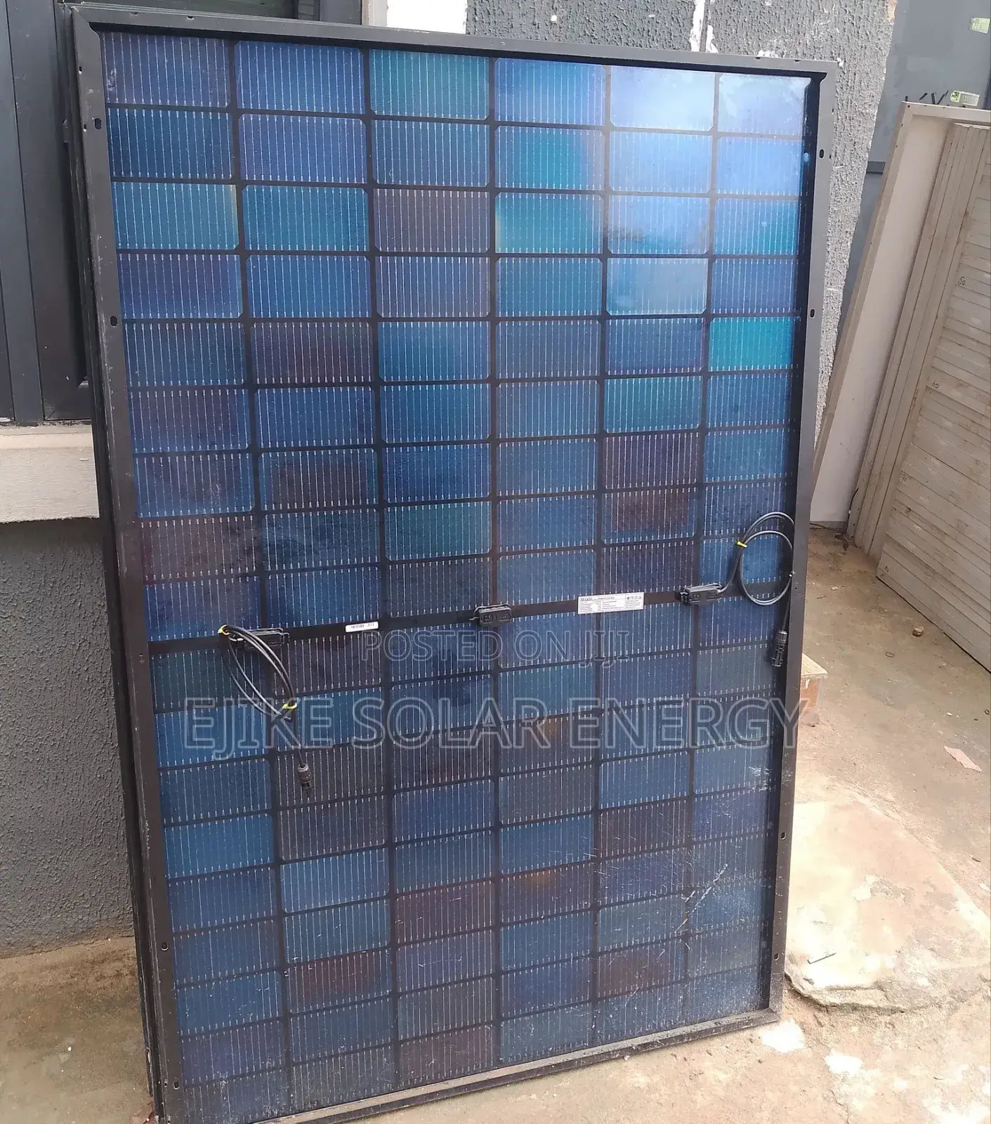 500 Watts High Efficiency Solar Panel