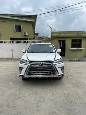 Lexus LX 2016 White