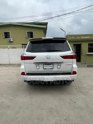 Lexus LX 2016 White